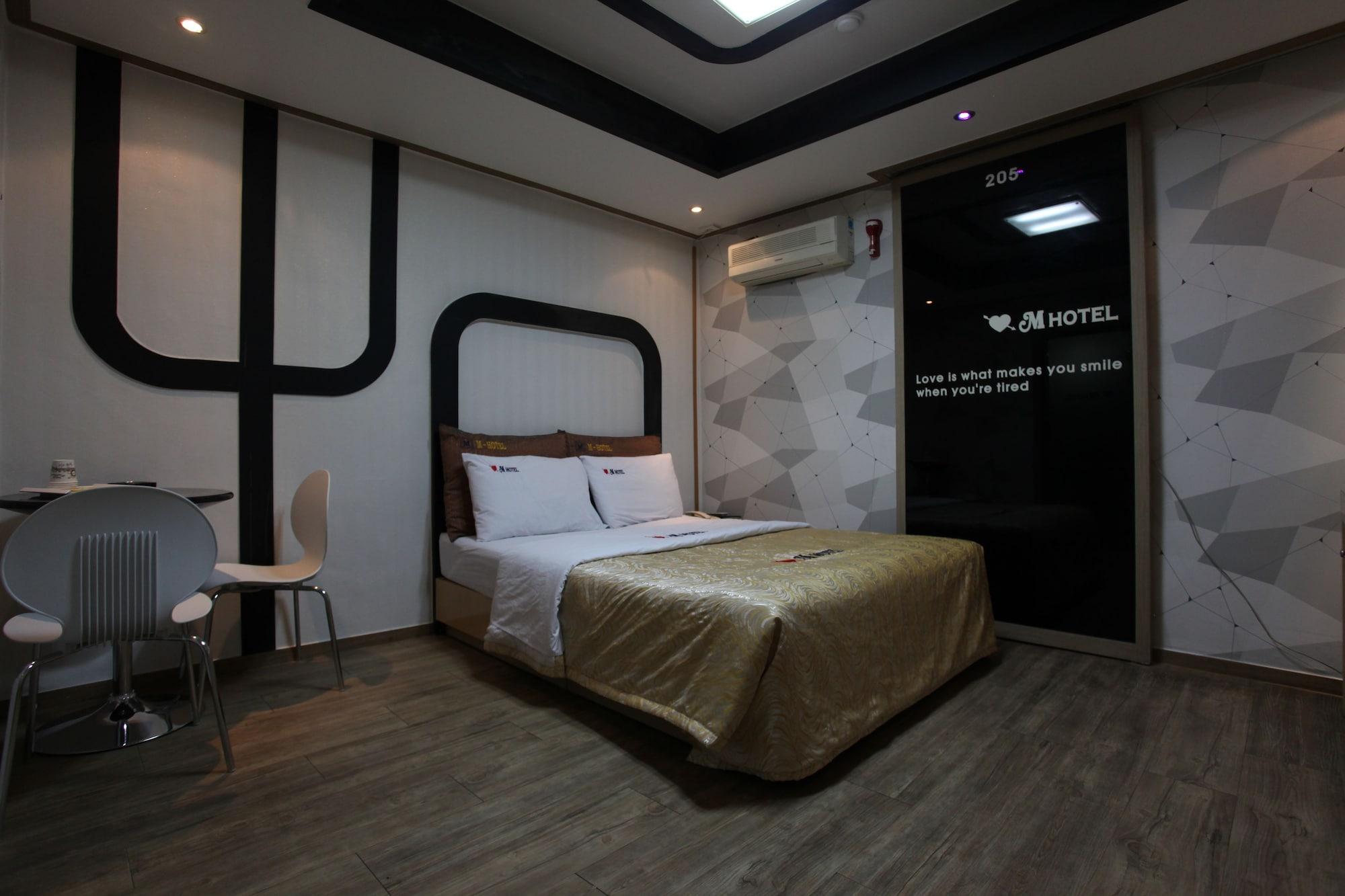 M Motel Songtan Pyeongtaek Exterior foto
