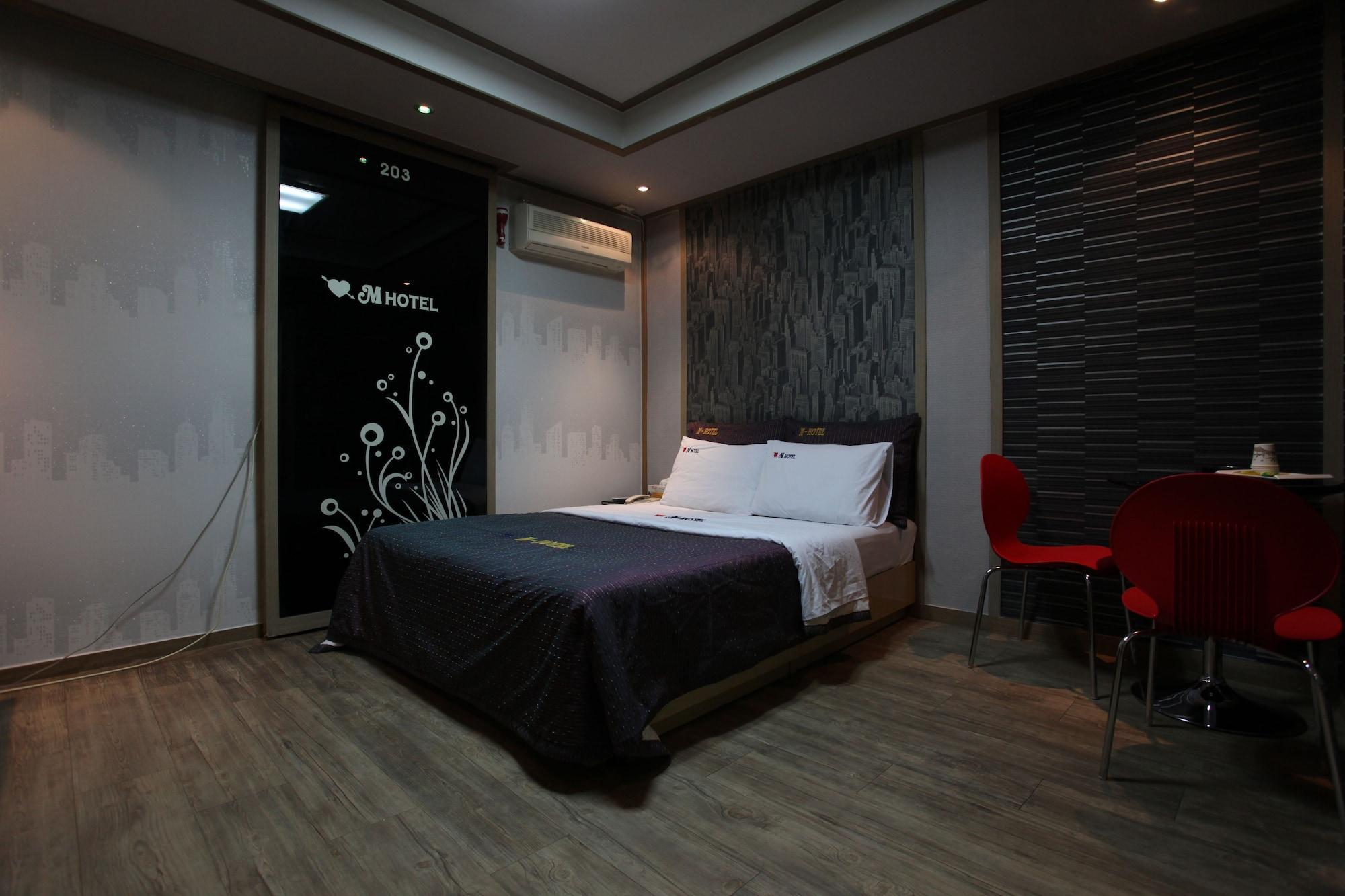 M Motel Songtan Pyeongtaek Exterior foto