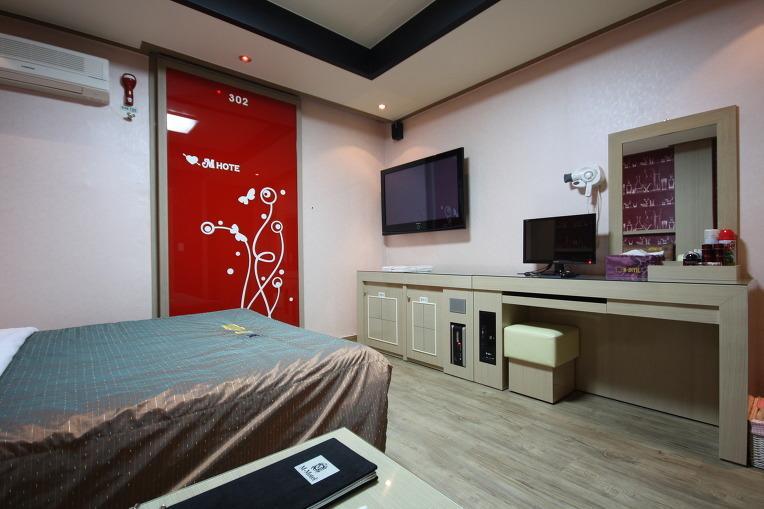 M Motel Songtan Pyeongtaek Habitación foto